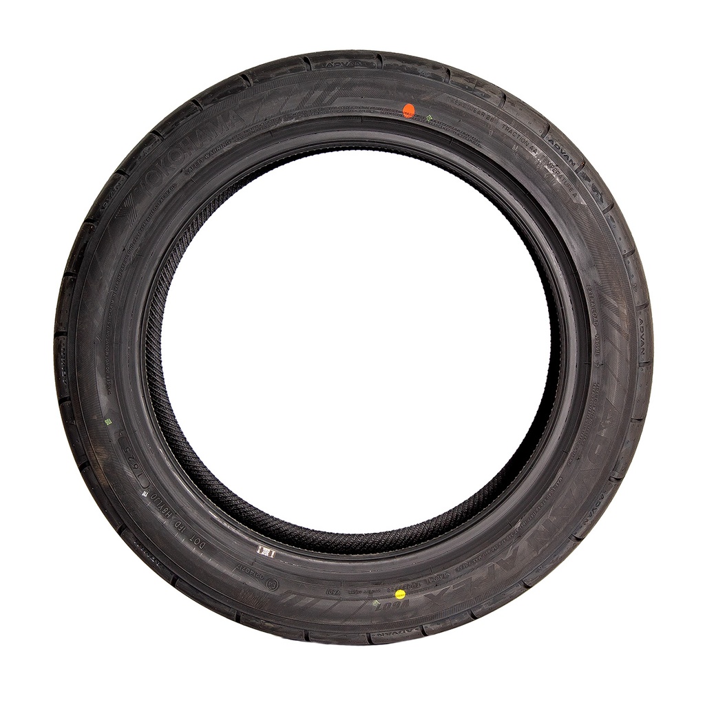 Llanta P 255/35 R19 96Y A A Yokohama ADVAN APEX V601