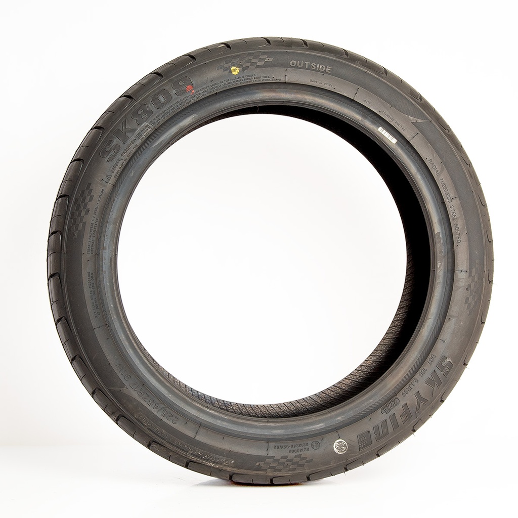 Llanta P 235/55 R17 99W Skyfire SK809